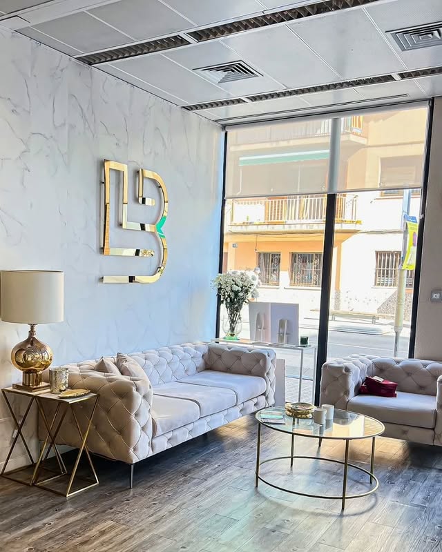 sala espera centro estetica luxury beauty vilanova